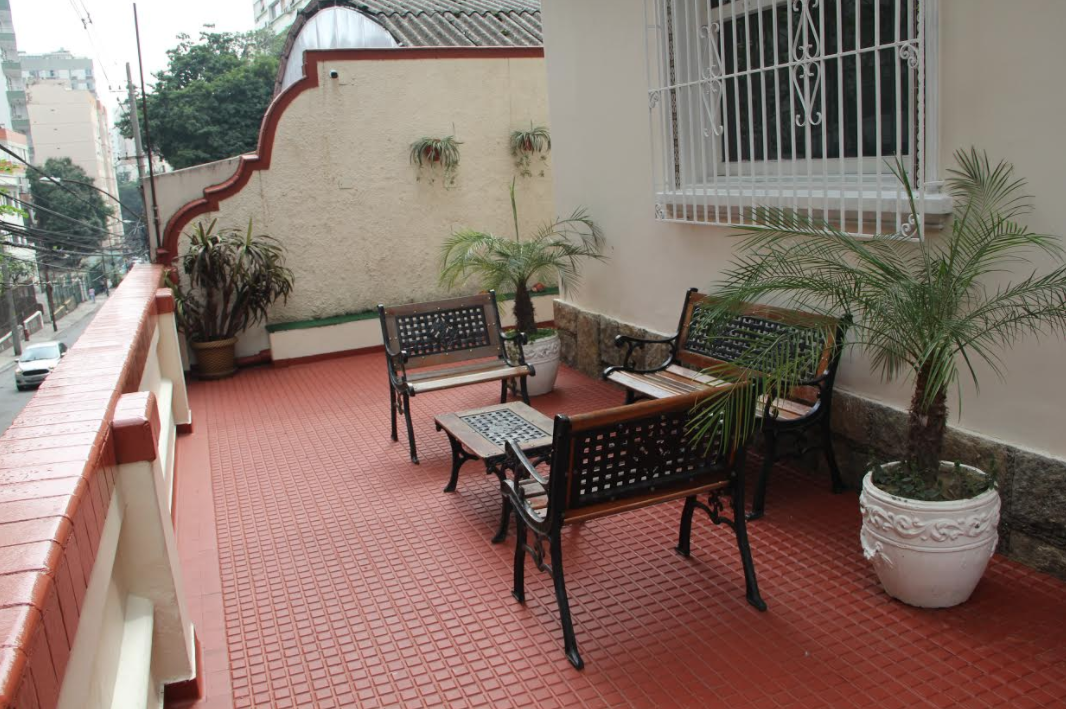 Captura de Tela 2020-05-06 às 20.55.15.png